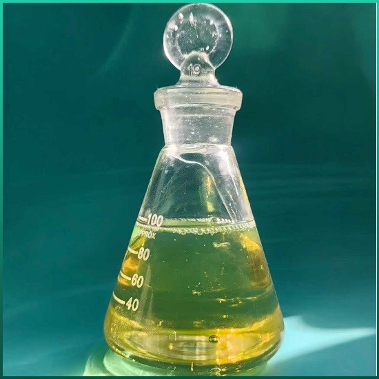 Heksadetsenüül-suktsiinanhüdriid